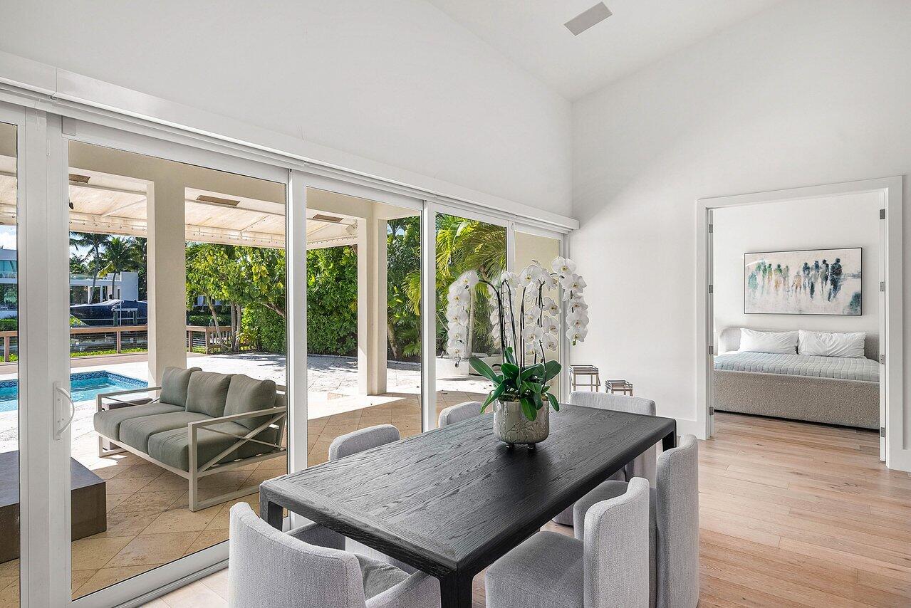 215 Island Drive