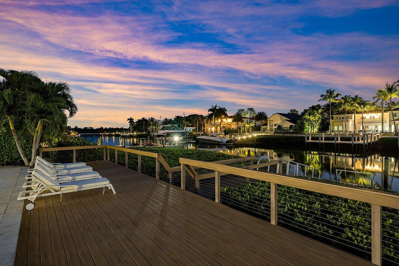 215 Island Drive