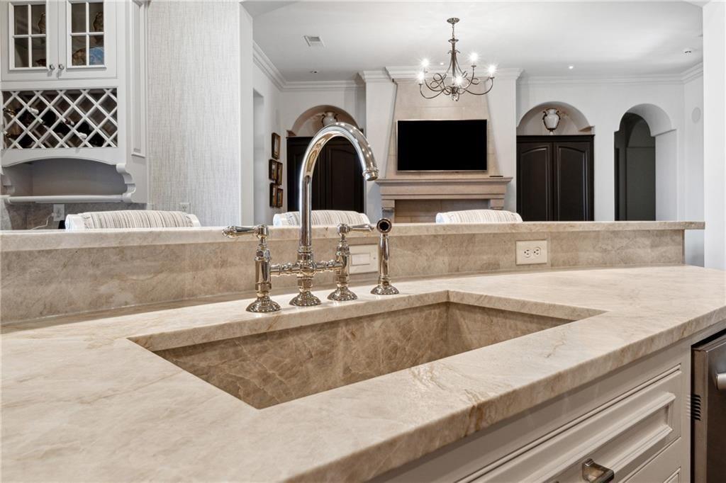 811 Hawks Nest Court