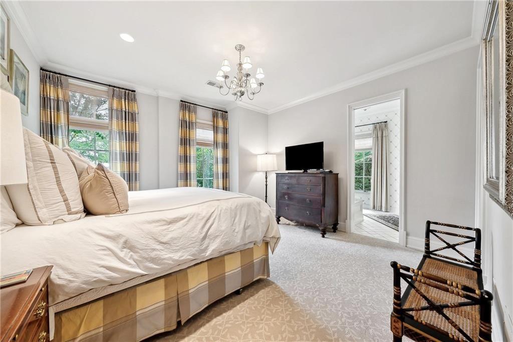 811 Hawks Nest Court