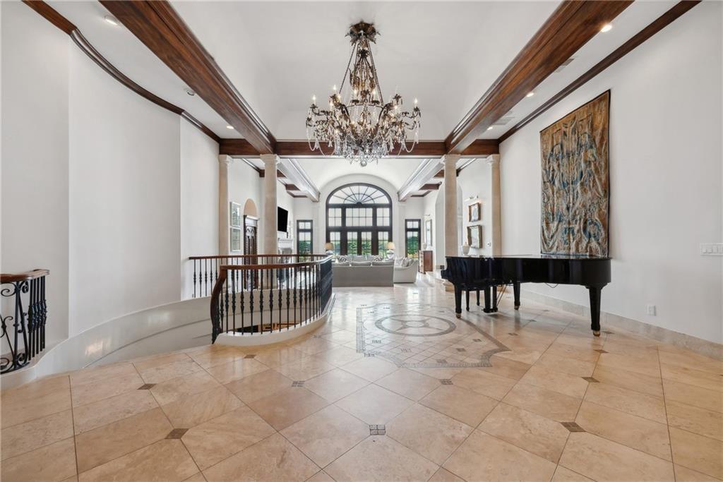 811 Hawks Nest Court