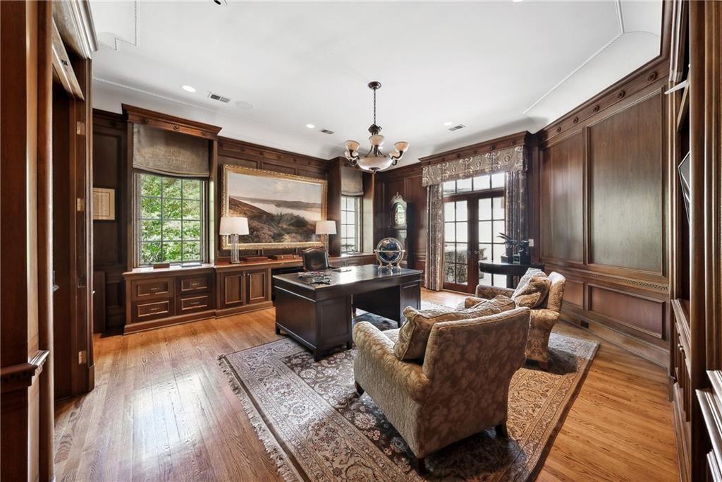 811 Hawks Nest Court