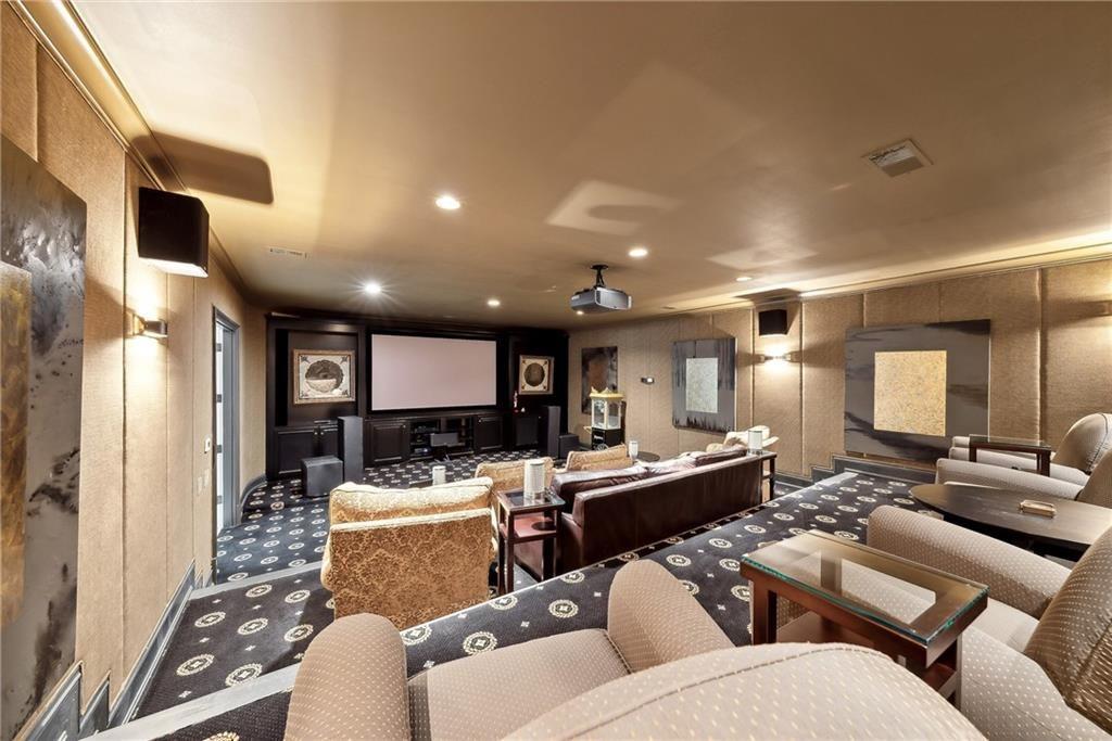 811 Hawks Nest Court