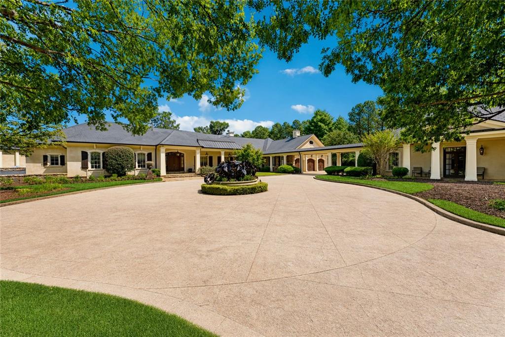 811 Hawks Nest Court