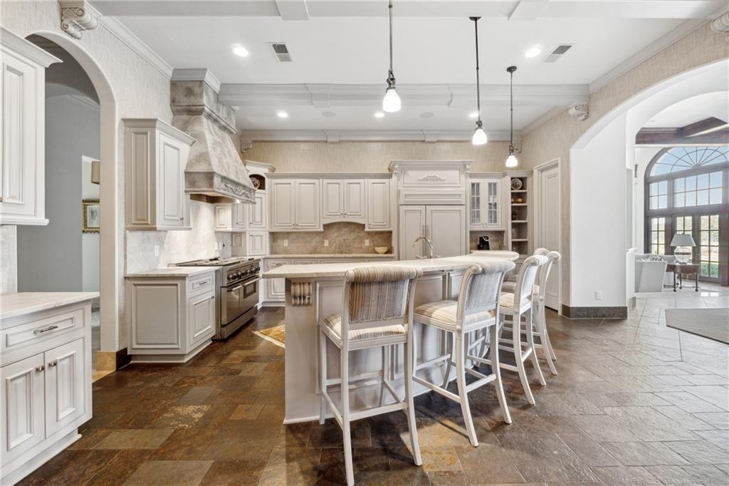 811 Hawks Nest Court