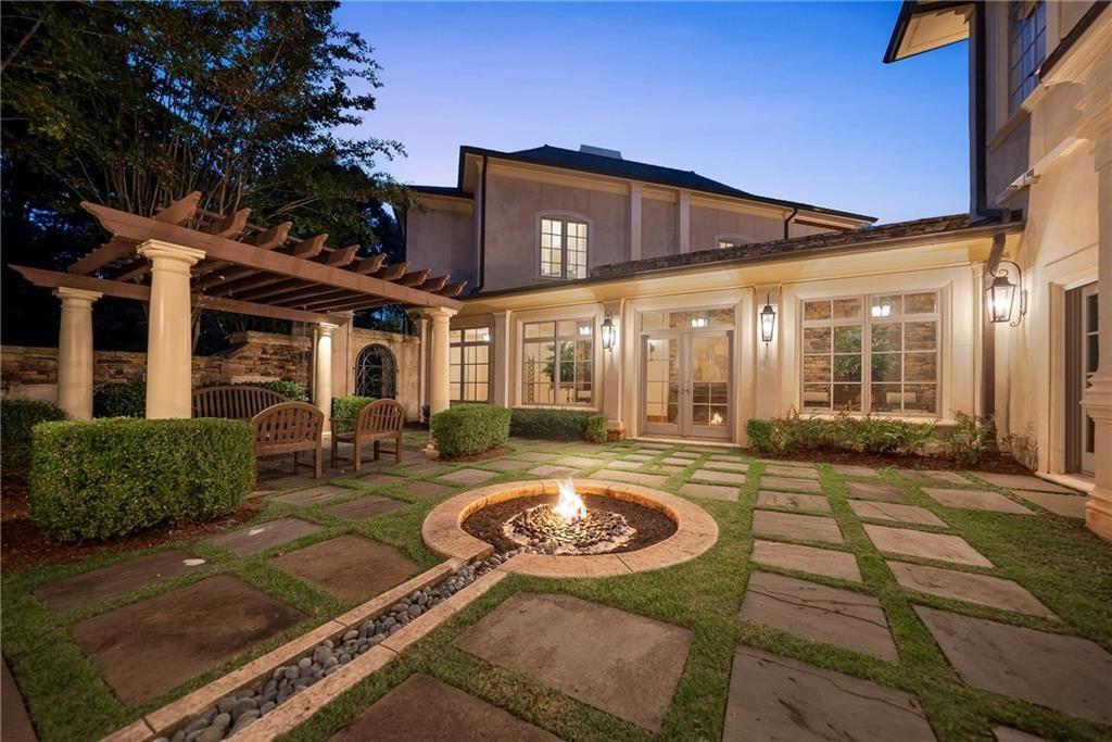 811 Hawks Nest Court