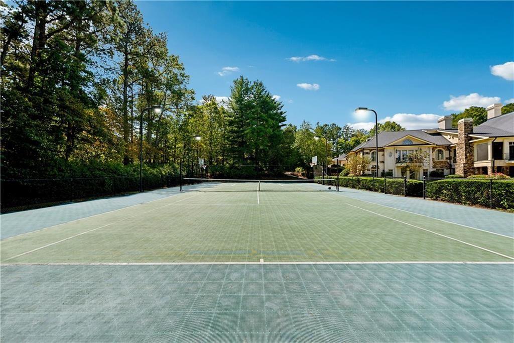 811 Hawks Nest Court