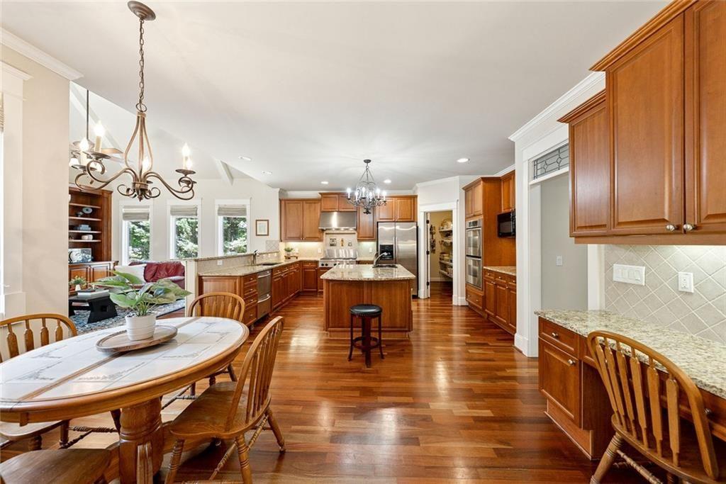 102 Townsend Pass