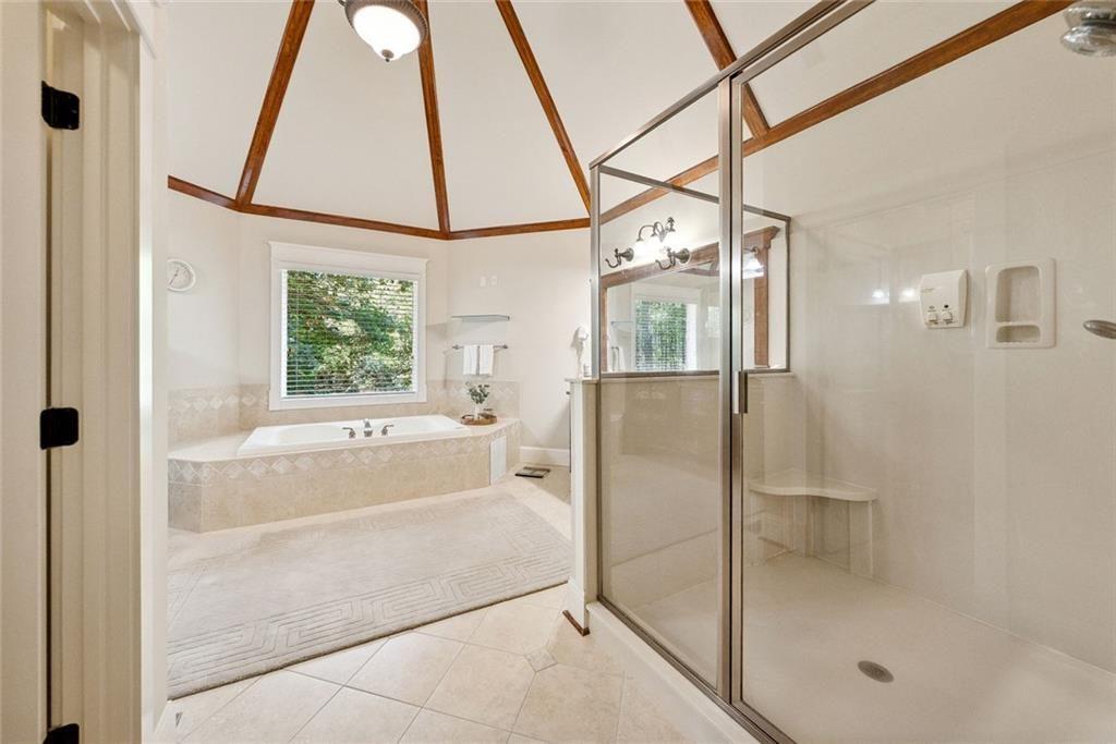 102 Townsend Pass