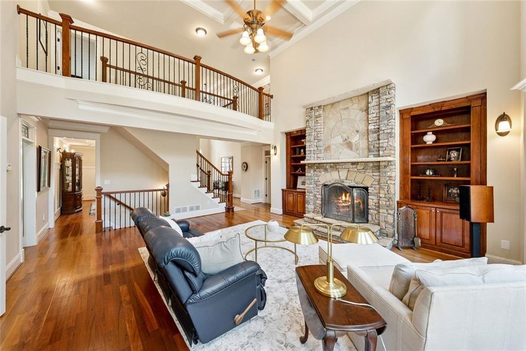 102 Townsend Pass