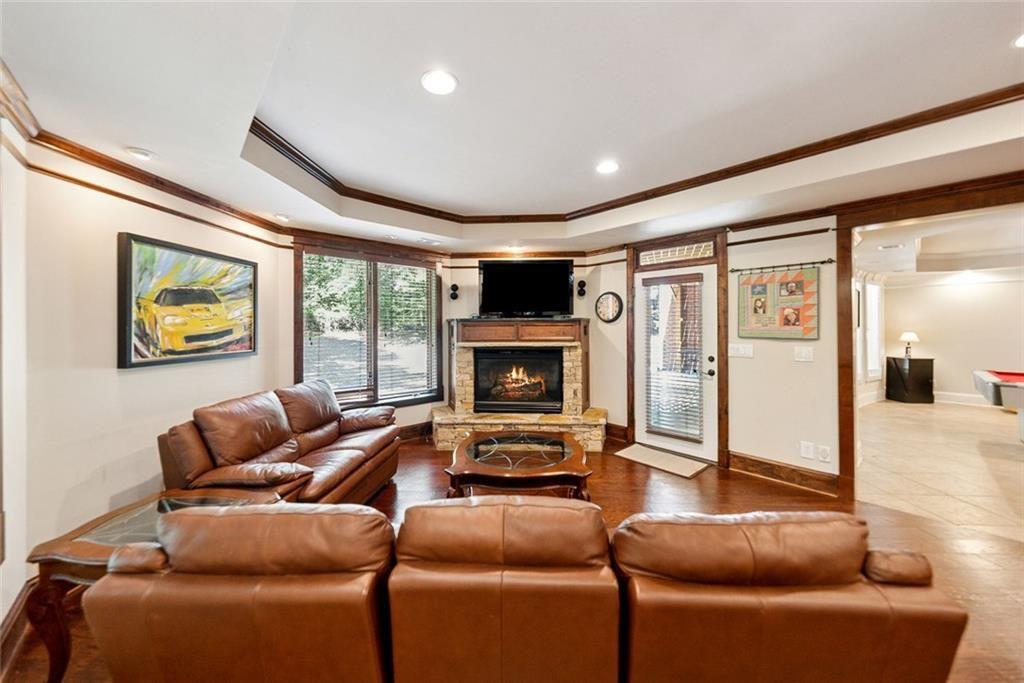 102 Townsend Pass