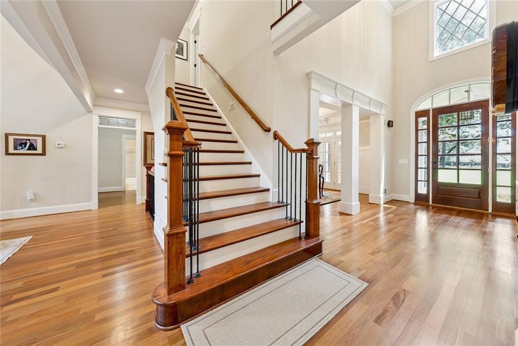 102 Townsend Pass