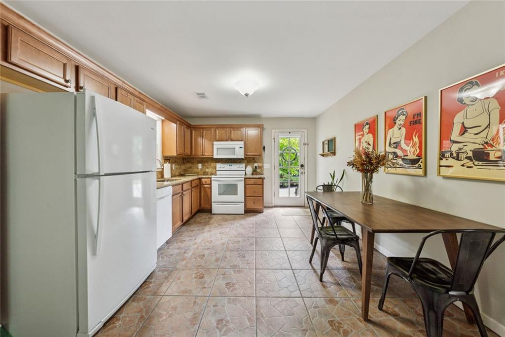 2195 Hickory Hill Road Road
