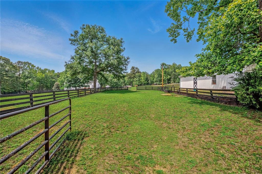 471 Henderson Lake Drive Drive