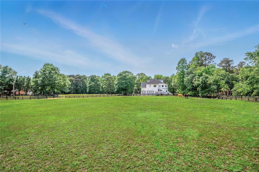 471 Henderson Lake Drive Drive