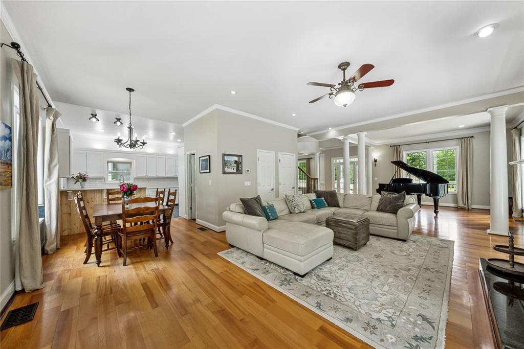 471 Henderson Lake Drive Drive