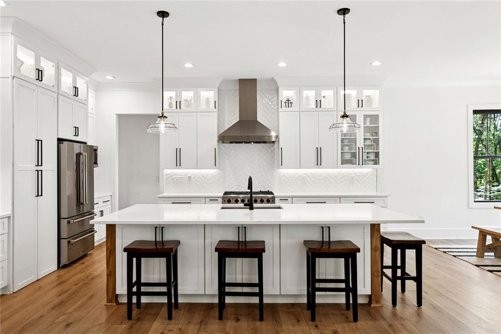 121 White Pen Road Road