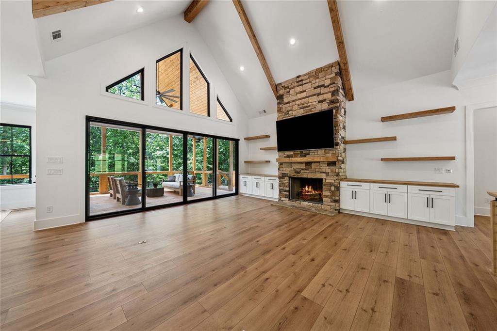 121 White Pen Road Road