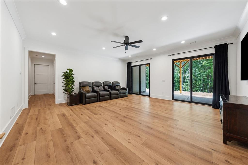 121 White Pen Road Road