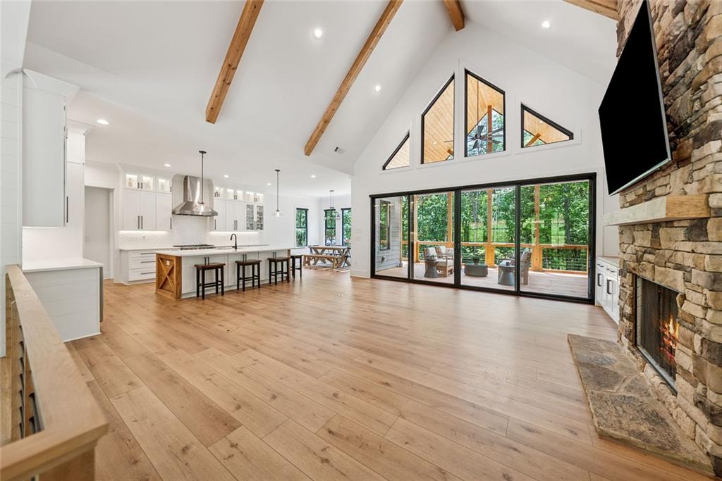 121 White Pen Road Road
