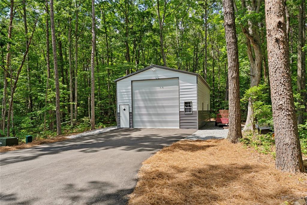 121 White Pen Road Road