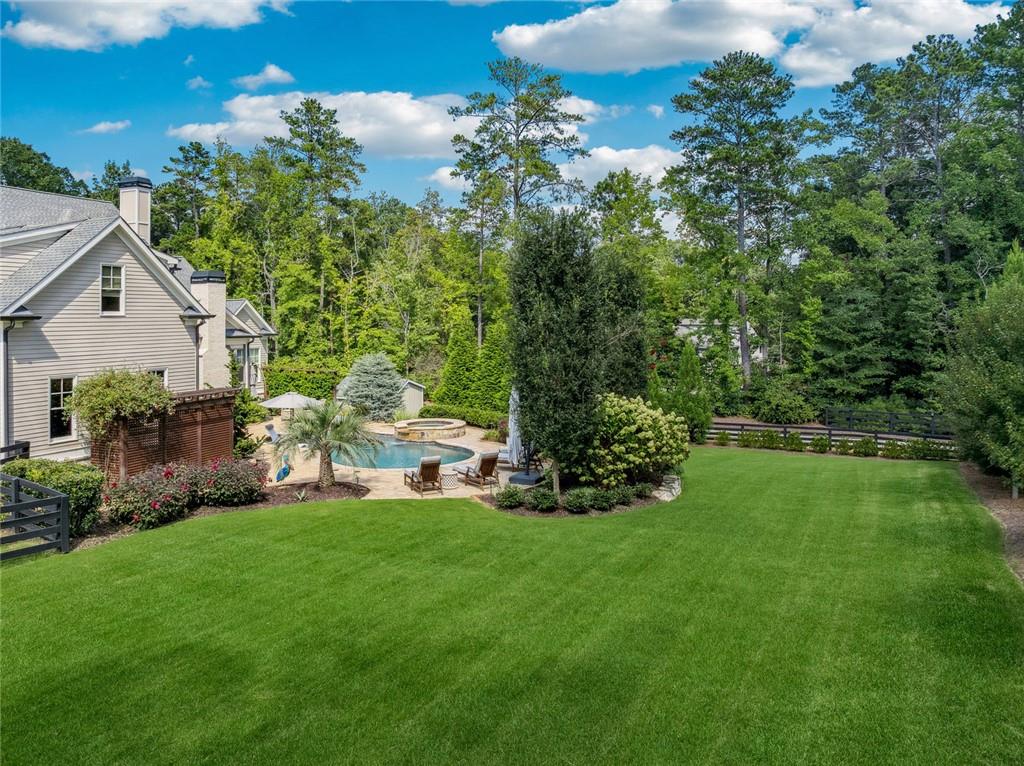 375 Hembree Road