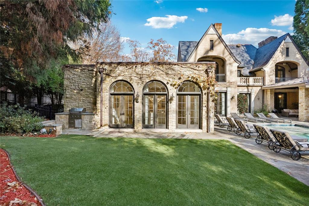 675 W Paces Ferry Road NW Unit 13