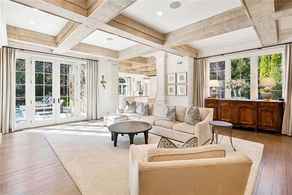 675 W Paces Ferry Road NW Unit 13