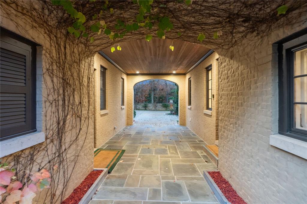 675 W Paces Ferry Road NW Unit 13