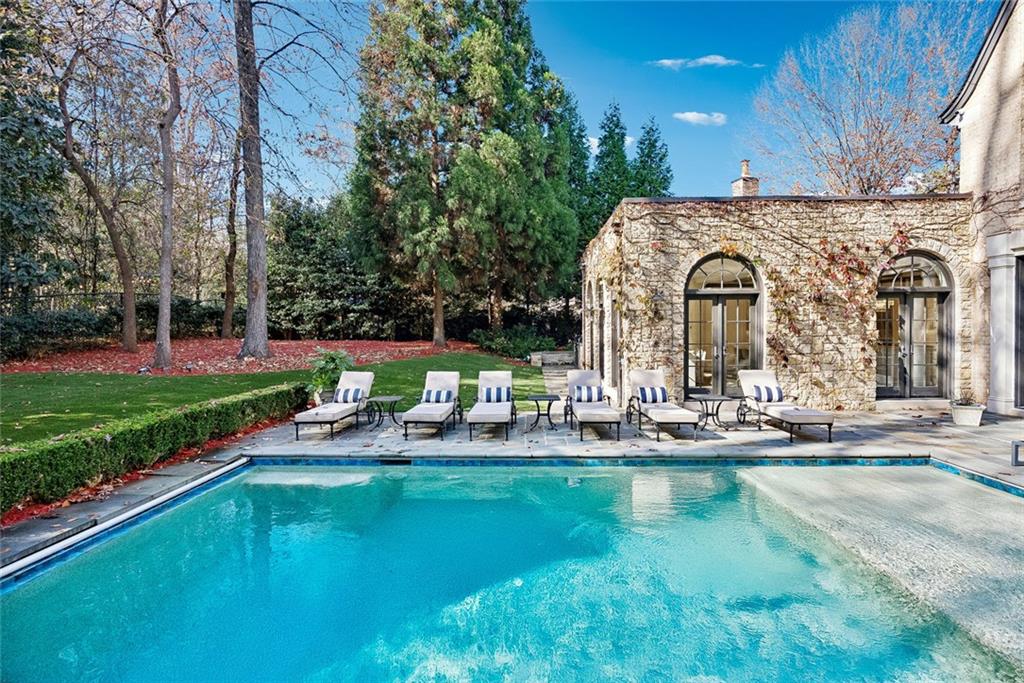 675 W Paces Ferry Road NW Unit 13