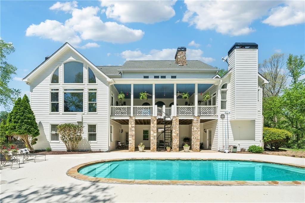 2230 Henry Scott