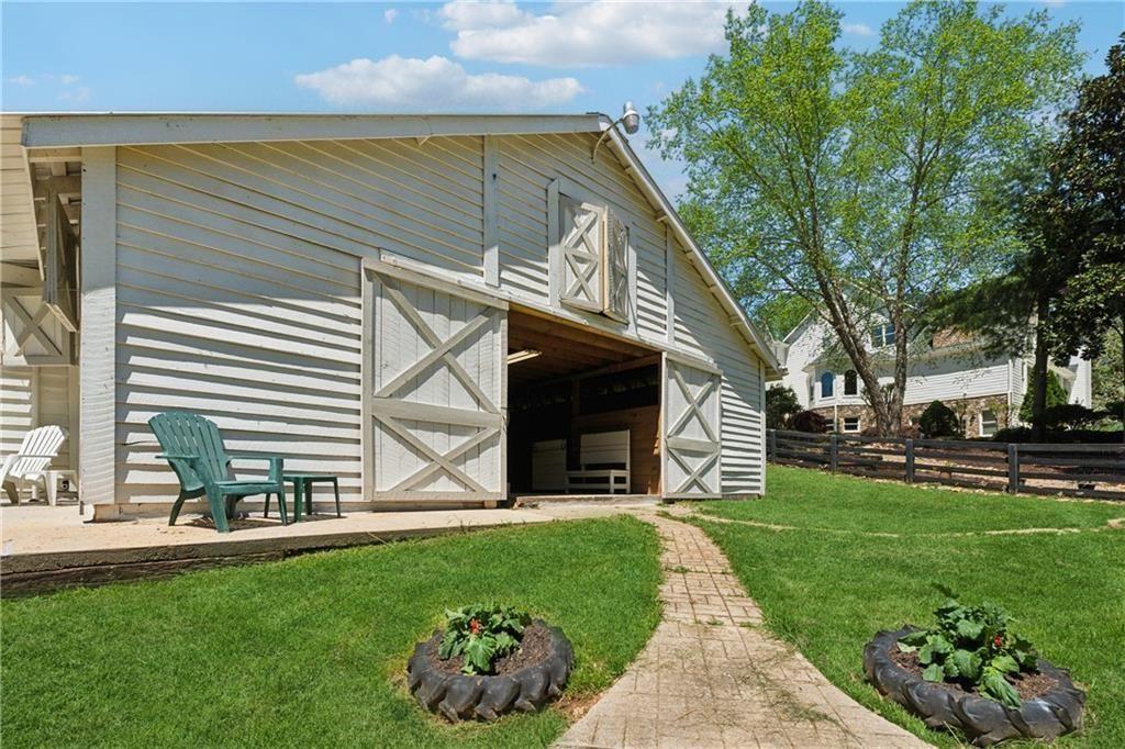 2230 Henry Scott