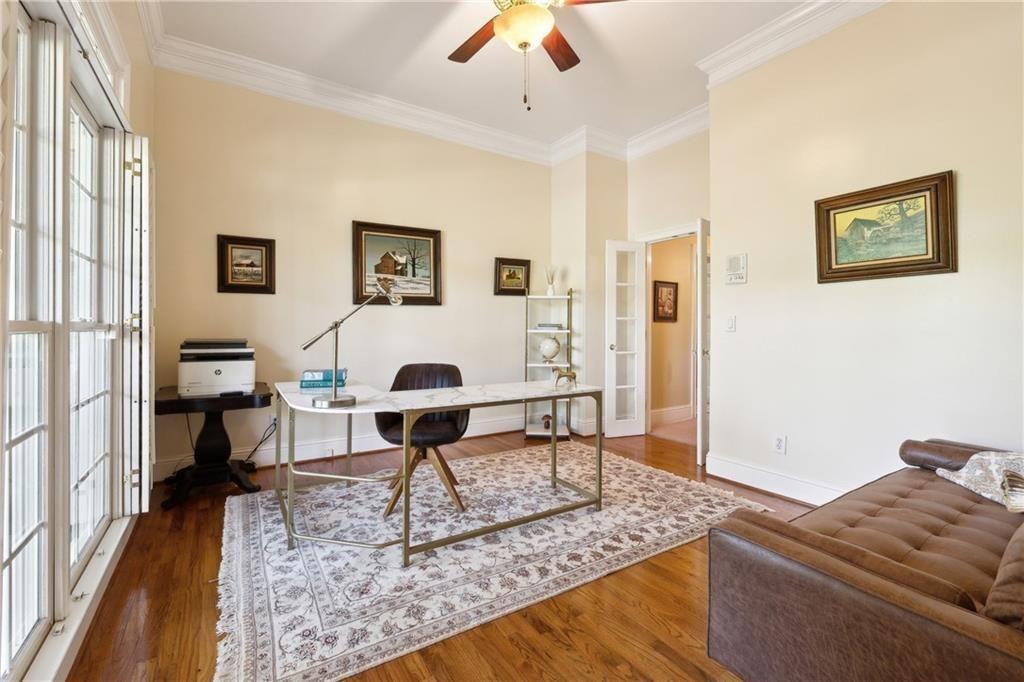 2230 Henry Scott
