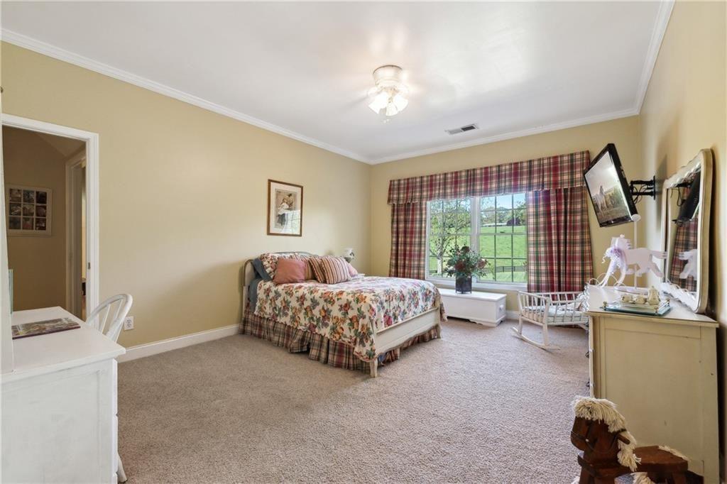 2230 Henry Scott