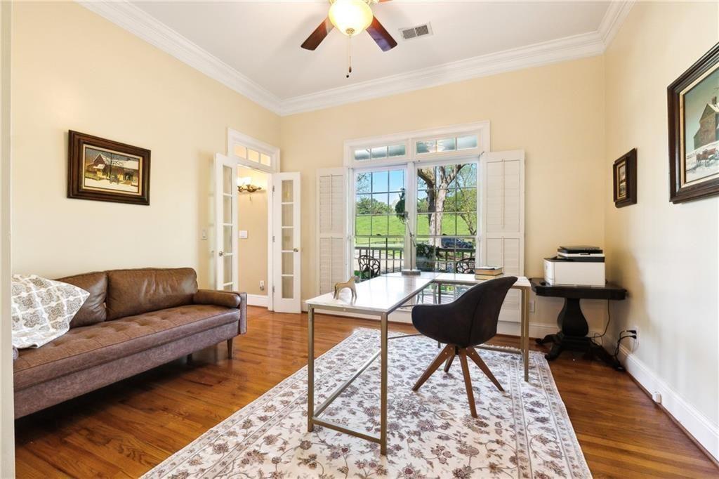 2230 Henry Scott