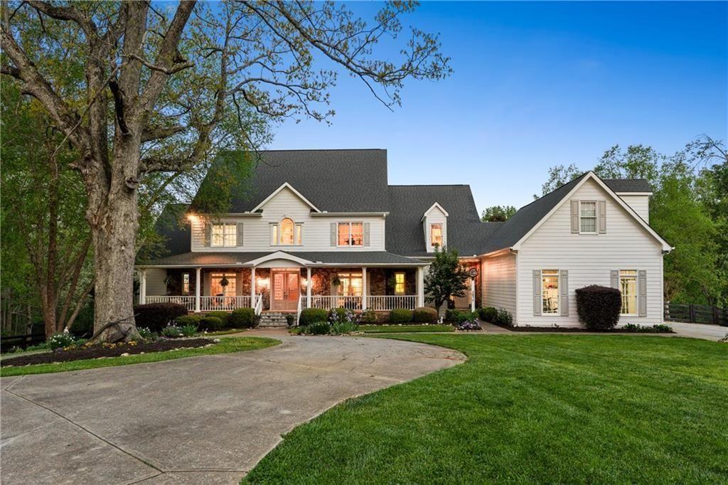 2230 Henry Scott