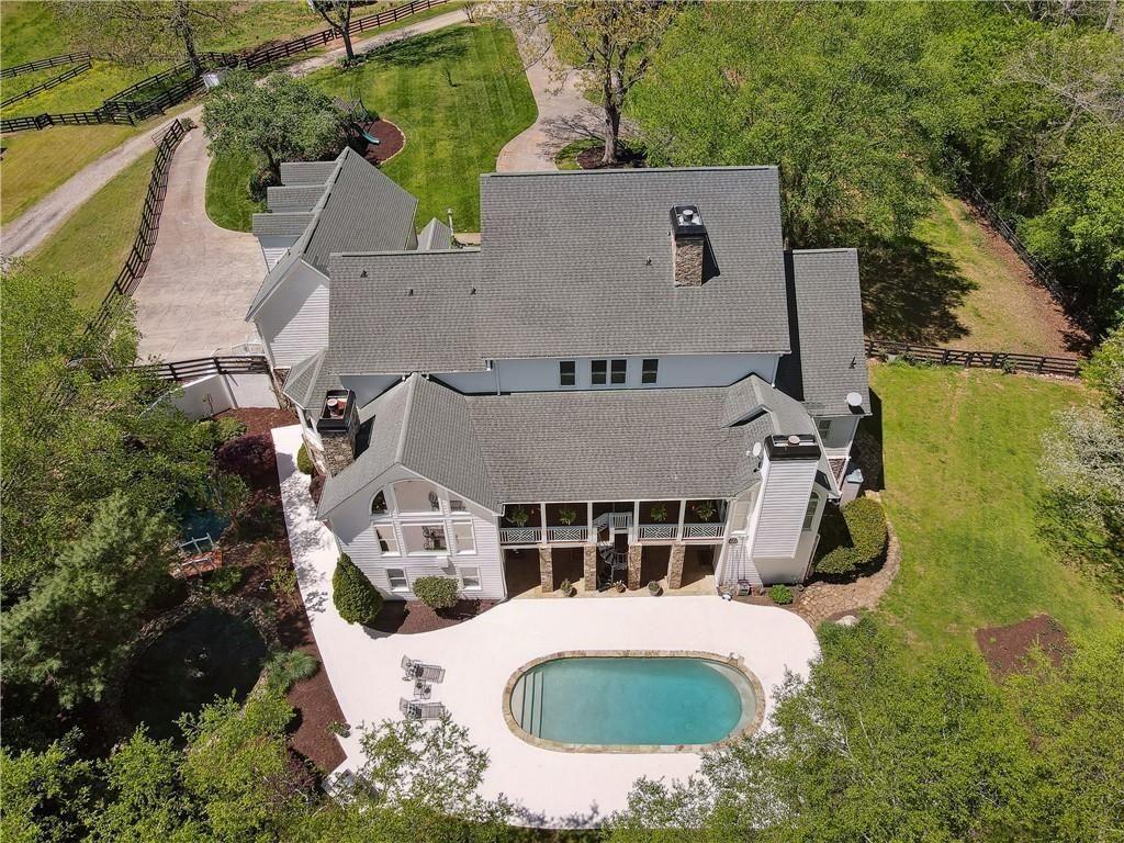 2230 Henry Scott