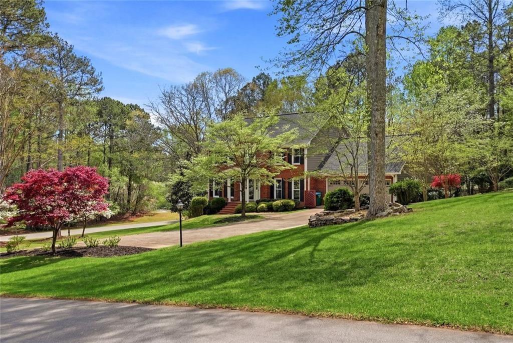 104 Crabapple Springs