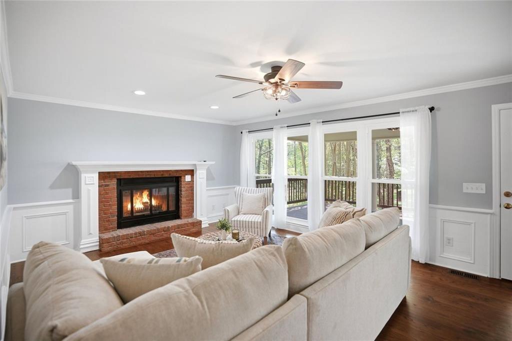 104 Crabapple Springs