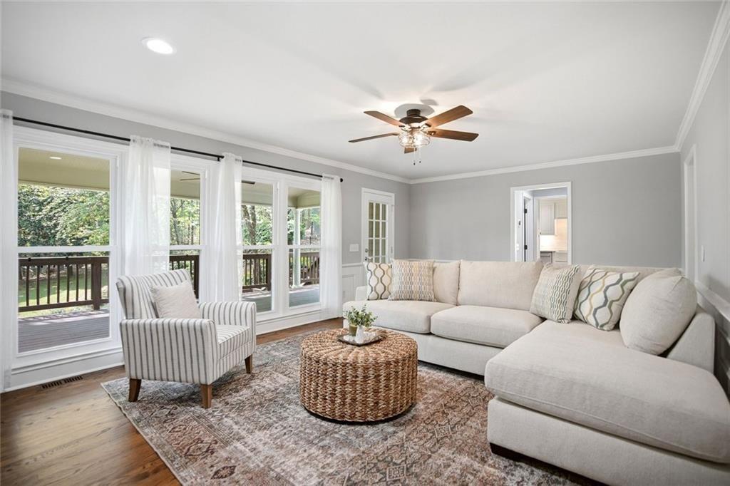 104 Crabapple Springs
