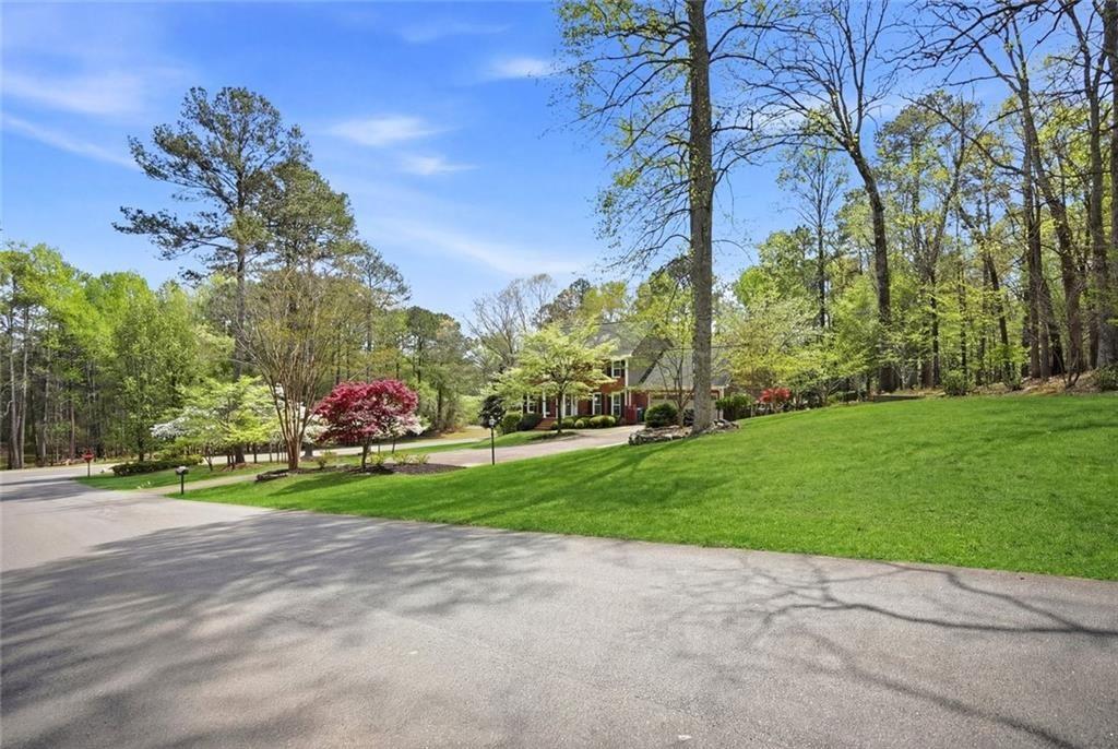 104 Crabapple Springs