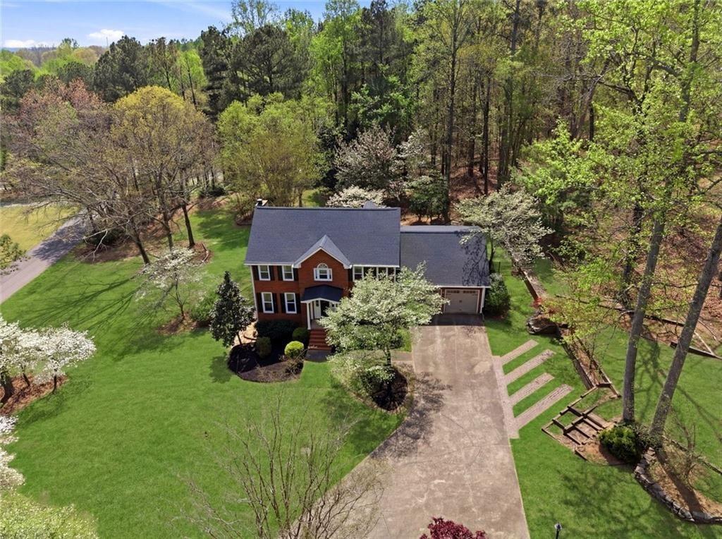 104 Crabapple Springs