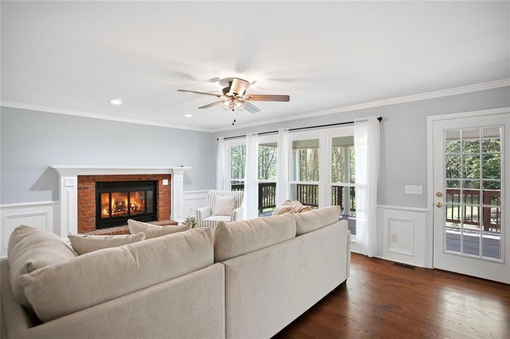 104 Crabapple Springs