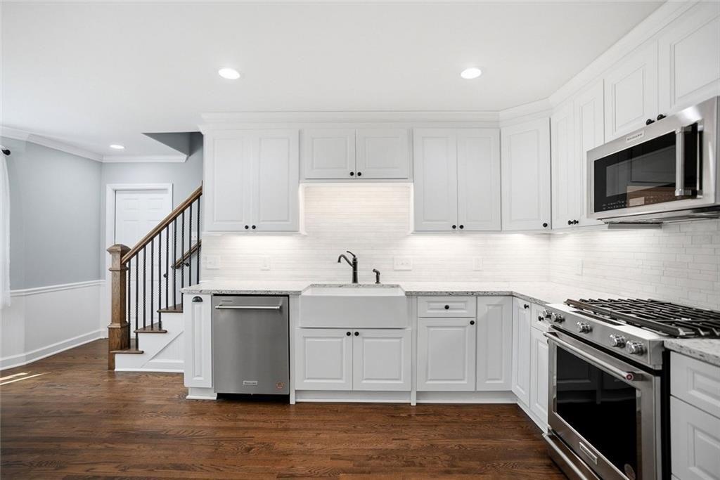 104 Crabapple Springs