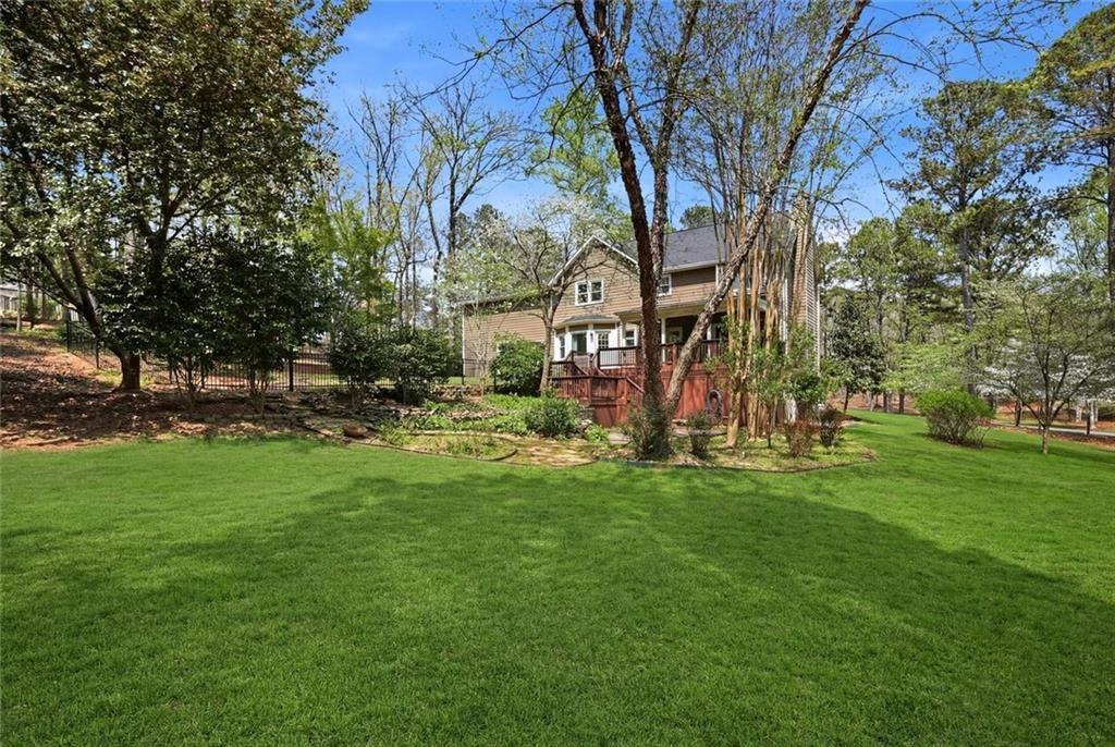 104 Crabapple Springs