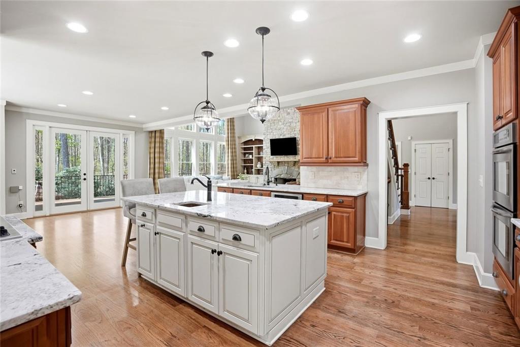 862 Waterford Estates Manor