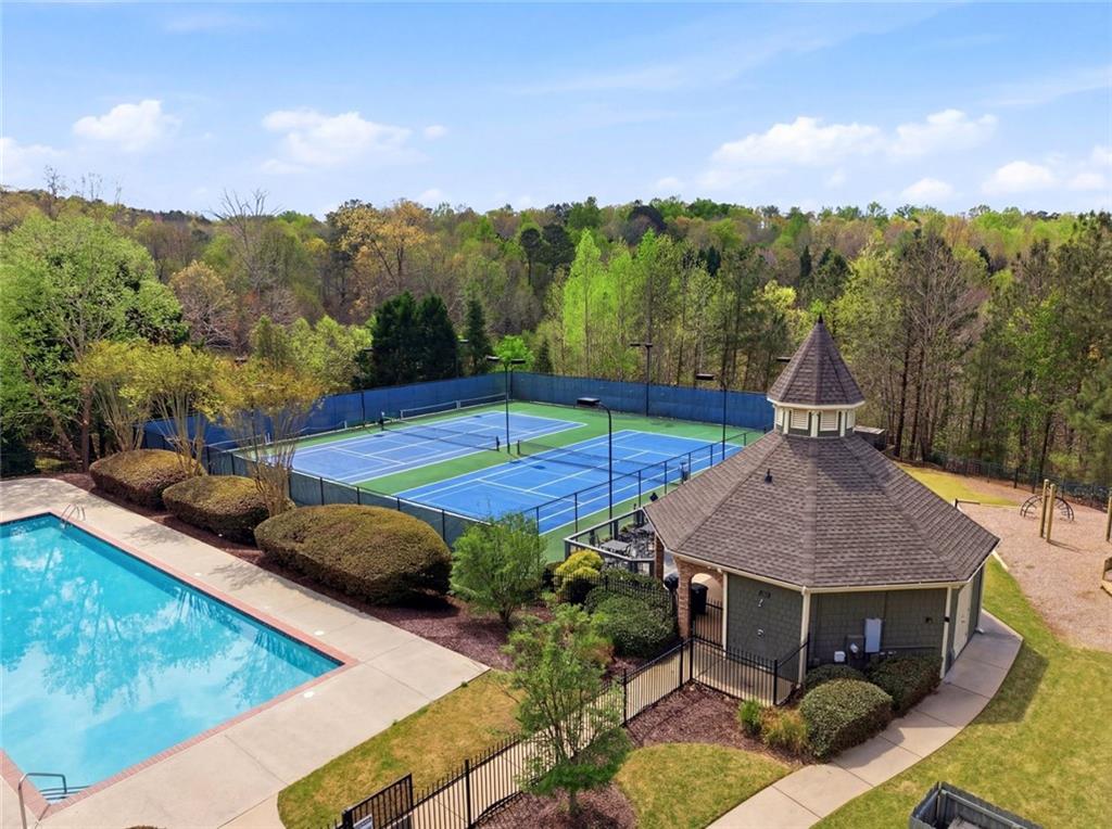 862 Waterford Estates Manor