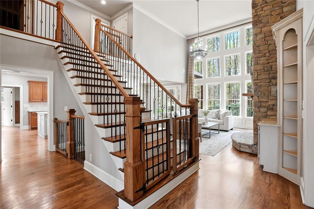 862 Waterford Estates Manor