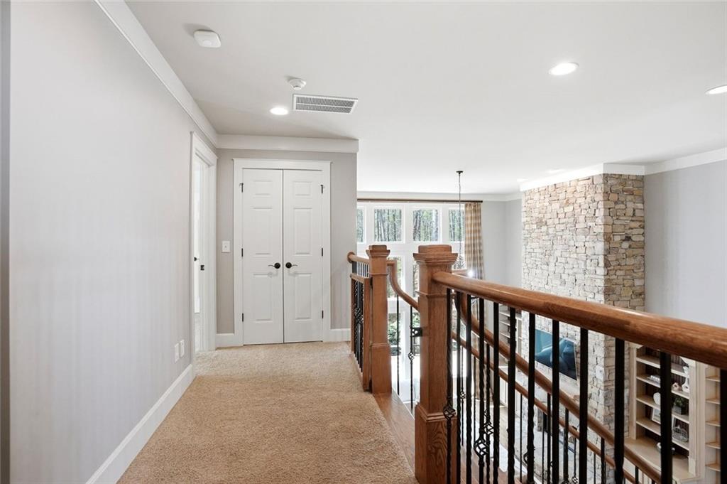 862 Waterford Estates Manor