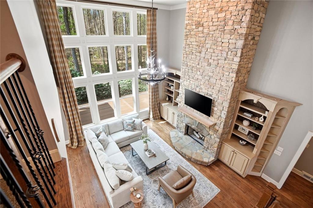862 Waterford Estates Manor